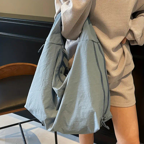 کیف بزرگ دوشی برزنتی (tote bag)برند bobo ,کد ۱_۱۶۳۶