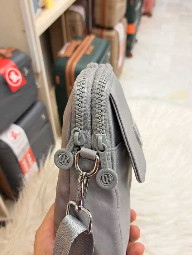 کیف موبایلی دوشی وارداتی چیبائو(Chibao),کد۰۵۳۲۱-kc